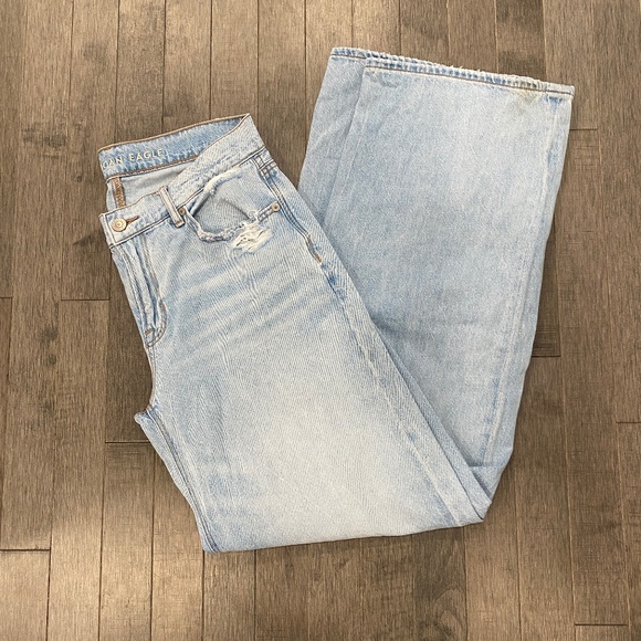 American Eagle Low-Rise Skater Jeans - Picture 2 of 13